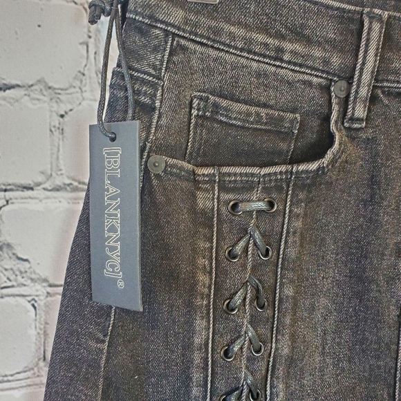 BLANK Nyc Denim Mini Skirt Black Size 24 NWT - Picture 10 of 13